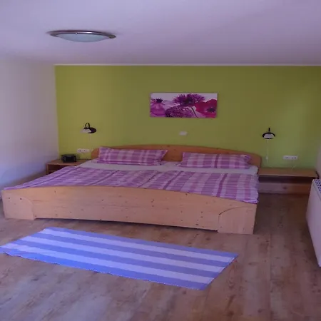 Direkt Am Hafen In Fehmarn-orth * Orth