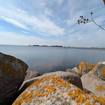 Direkt Am Hafen In Fehmarn-orth アパート